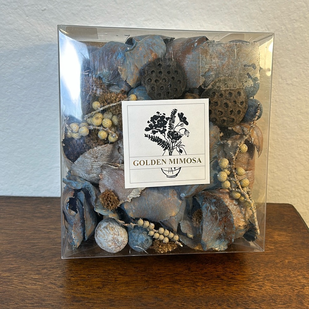 NWT Boxed Natural Golden Mimosa Blue Potpourri Decor Container Filler